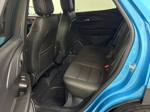 Used 2025 Chevrolet TrailBlazer RS FWD image 19