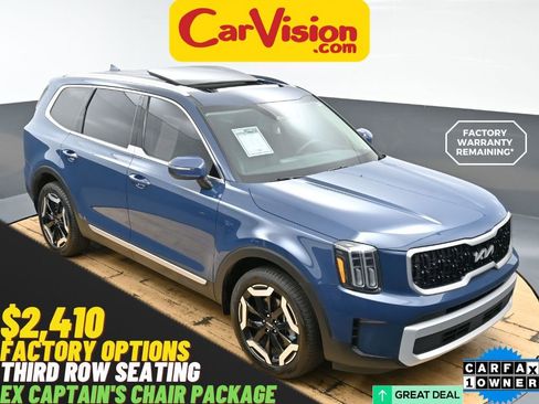 Used 2025 Kia Telluride EX w/ EX Captain's Chair Package FWD image 1