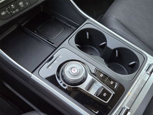 New 2026 Kia Carnival SX image 15