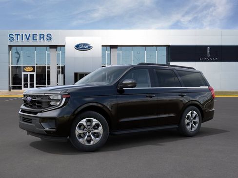 New 2027 Ford Expedition Active RWD image 2