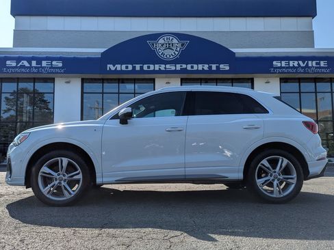 Used 2020 Audi Q3 2.0T Prestige AWD/4WD image 1