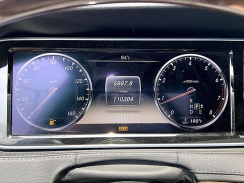 Used 2014 Mercedes-Benz S 550 Sedan image 23