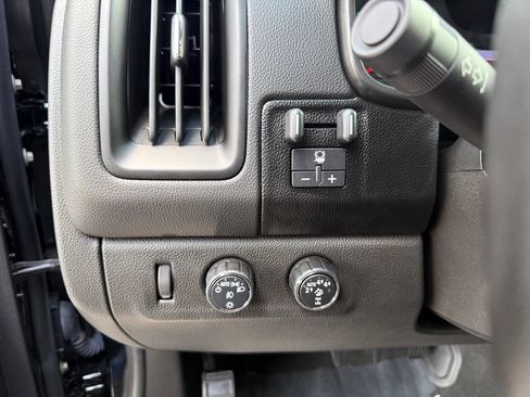 Used 2021 Chevrolet Colorado ZR2 w/ Colorado ZR2 Bison Edition AWD/4WD image 8