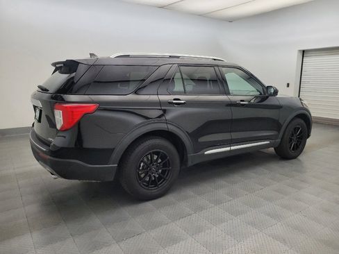 Used 2022 Ford Explorer Limited AWD/4WD image 10