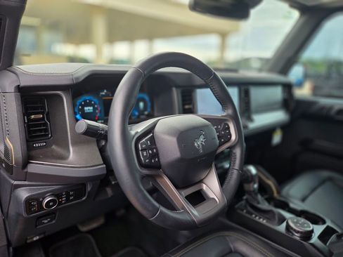 New 2025 Ford Bronco Badlands AWD/4WD image 16