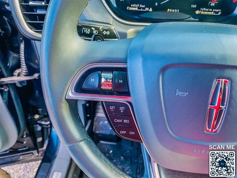 Used 2020 Lincoln Nautilus Reserve image 20