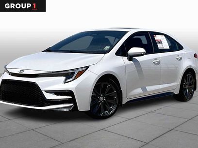 Certified 2025 Toyota Corolla SE w/ SE Premium Package