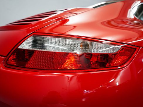 Used 2005 Porsche 911 Carrera RWD image 35