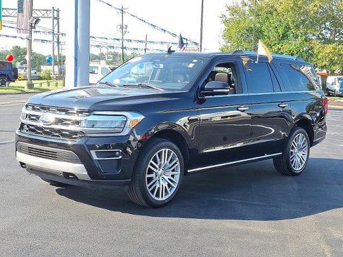 Certified 2022 Ford Expedition Max Limited image 3