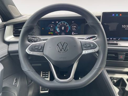 New 2026 Volkswagen Tiguan SE R-Line AWD/4WD image 12