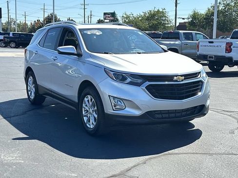 Certified 2021 Chevrolet Equinox LT AWD/4WD image 2
