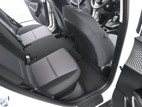Certified 2025 Kia Soul LX w/ LX Technology Package FWD image 16