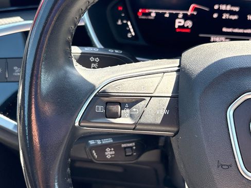 Used 2020 Audi Q3 2.0T Premium Plus w/ Premium Plus Package AWD/4WD image 19