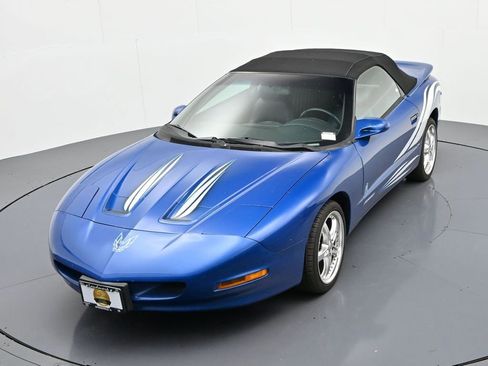 Used 1995 Pontiac Firebird Formula RWD image 16