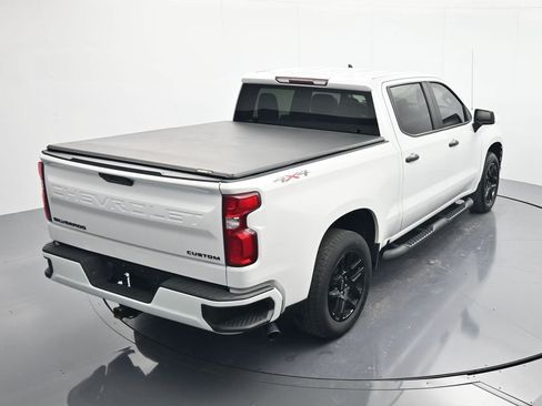 Used 2022 Chevrolet Silverado 1500 Custom w/ Rally Edition AWD/4WD image 31