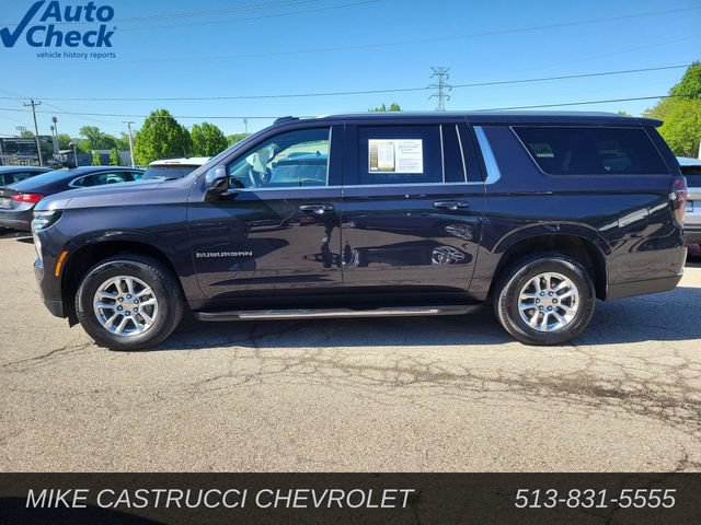 Used 2025 Chevrolet Suburban LT AWD/4WD image 2