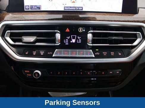Used 2022 BMW X3 xDrive30i AWD/4WD image 9