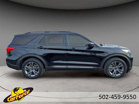 Used 2023 Ford Explorer XLT w/ Equipment Group 202A image 10