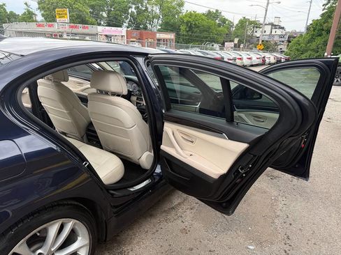 Used 2015 BMW 535i xDrive Sedan AWD/4WD image 15