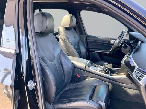 Used 2019 BMW X5 xDrive40i w/ Convenience Package AWD/4WD image 7