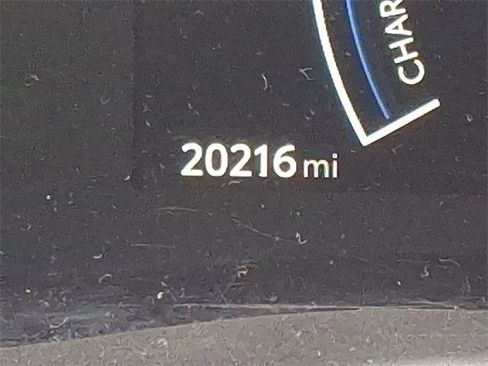 Used 2025 Toyota Camry LE image 19