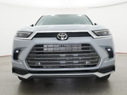 New 2026 Toyota Grand Highlander AWD Hybrid image 15