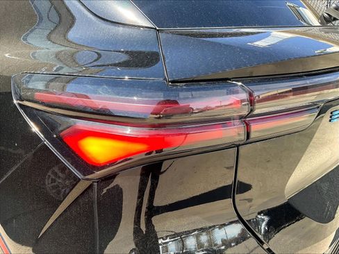 Used 2025 Chevrolet Equinox EV LT image 33