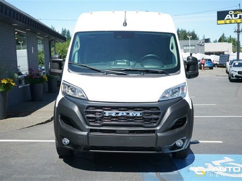 Used 2025 RAM ProMaster 2500 w/ Convenience Group FWD image 2