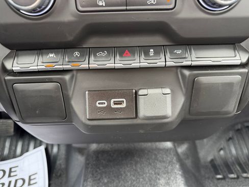 Used 2025 Chevrolet Silverado 1500 W/T RWD image 17