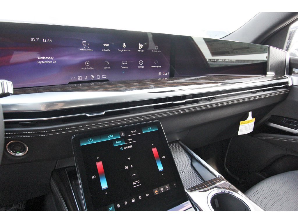 New 2027 Cadillac Escalade Luxury w/ Touring Package AWD/4WD image 17