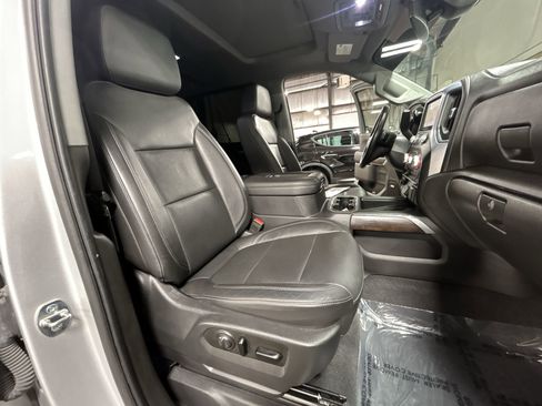 Used 2020 GMC Sierra 1500 SLT w/ SLT Premium Plus Package image 30