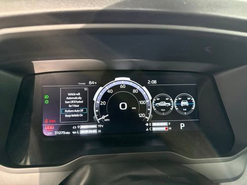 Used 2024 Toyota Tundra Limited AWD/4WD image 23