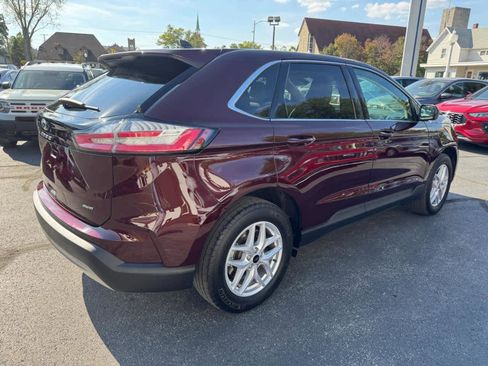 Used 2024 Ford Edge SEL AWD/4WD image 19