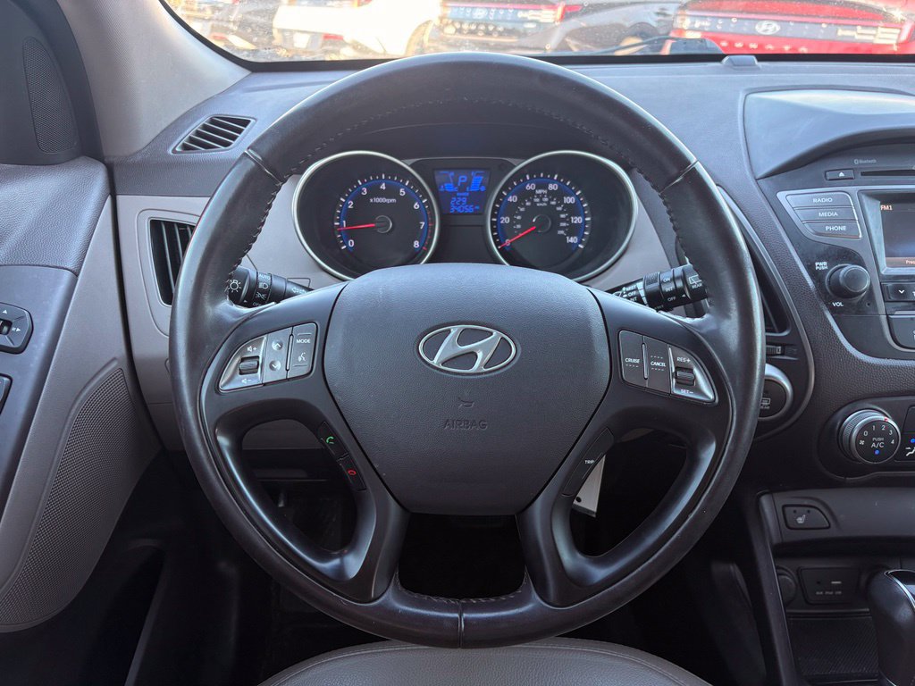 Used 2015 Hyundai Tucson SE FWD image 14