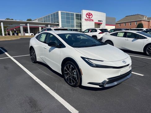 New 2026 Toyota Prius Plug-In Hybrid image 1
