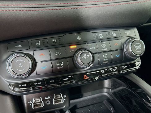 New 2026 Dodge Durango GT w/ Tow 'N Go Package AWD/4WD image 21