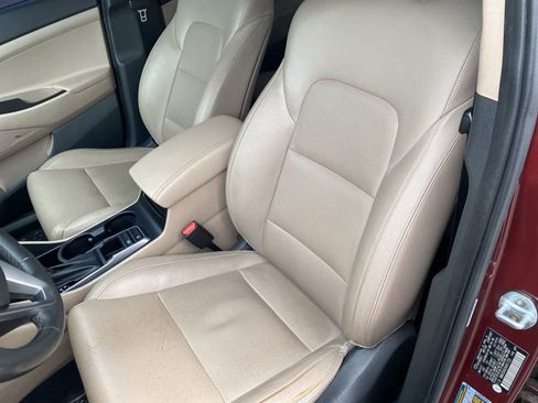 Used 2017 Hyundai Tucson SE Plus w/ Cargo Package image 11