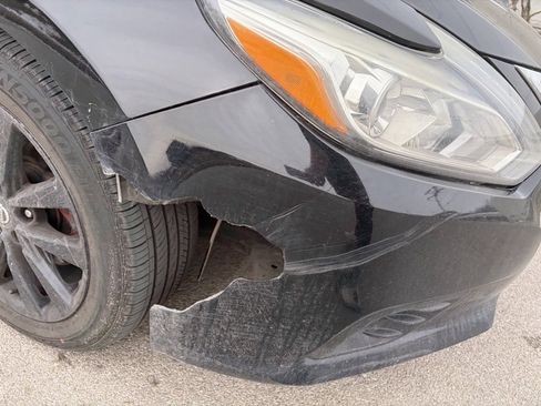 Used 2018 Nissan Altima 2.5 SV image 12