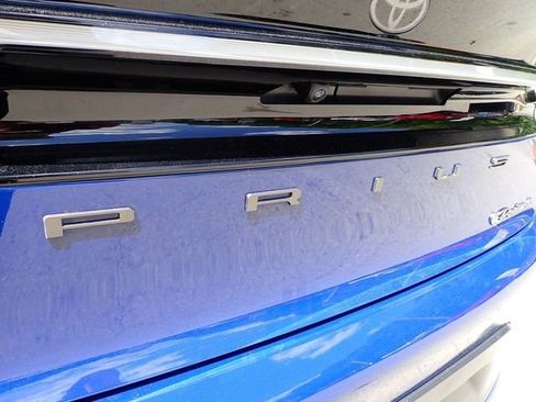 Used 2024 Toyota Prius Prime FWD image 7