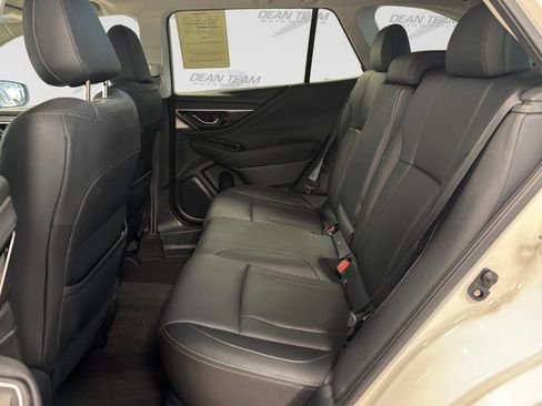 Used 2021 Subaru Outback Limited XT w/ Popular Package #2 AWD/4WD image 12
