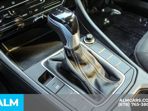 Used 2025 Volkswagen Jetta S FWD image 33