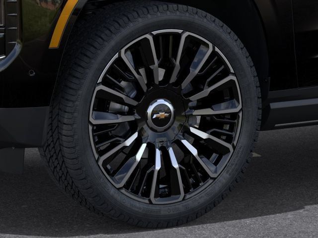 New 2026 Chevrolet Tahoe High Country AWD/4WD image 9