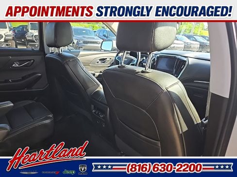 Used 2021 Chevrolet Traverse Premier AWD/4WD image 81