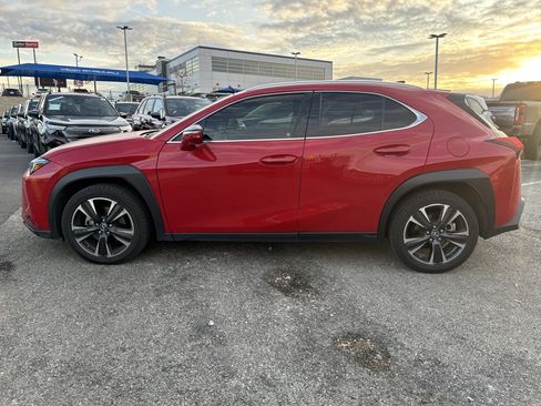 Used 2020 Lexus UX 200 UX 200 image 6