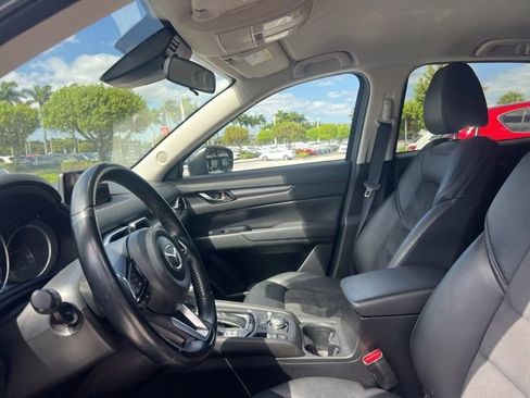 Used 2020 MAZDA CX-5 Touring image 17