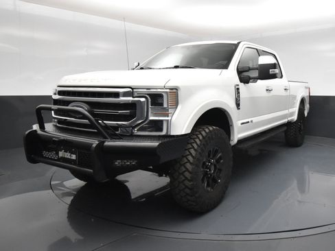 Used 2021 Ford F250 Lariat w/ Tremor Off-Road Package AWD/4WD image 2
