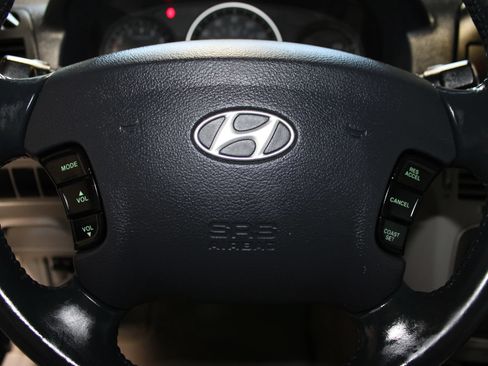 Used 2006 Hyundai Sonata V6 FWD image 18