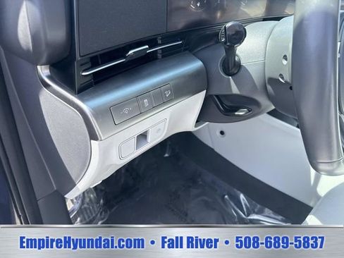 Used 2024 Hyundai Kona SEL AWD/4WD image 20