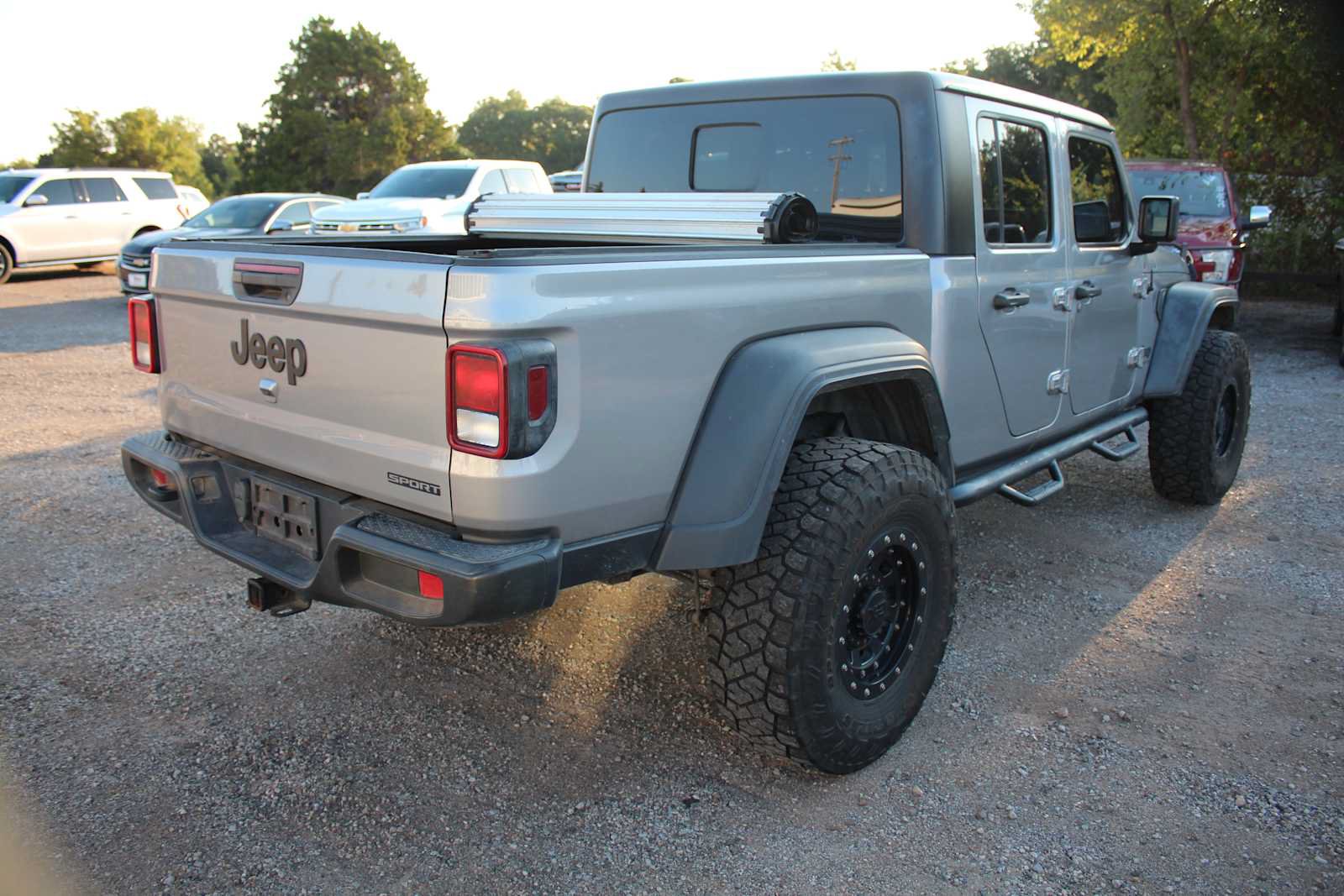 Used 2020 Jeep Gladiator Sport w/ Quick Order Package 24S AWD/4WD image 8
