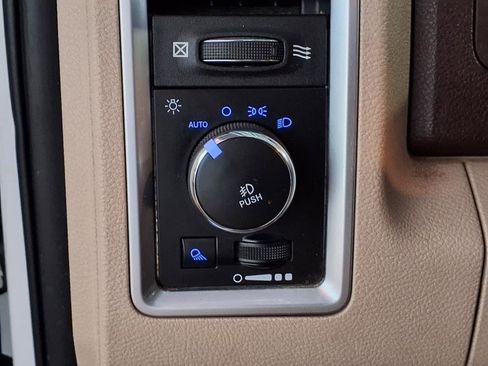 Used 2017 RAM 1500 Big Horn AWD/4WD image 17